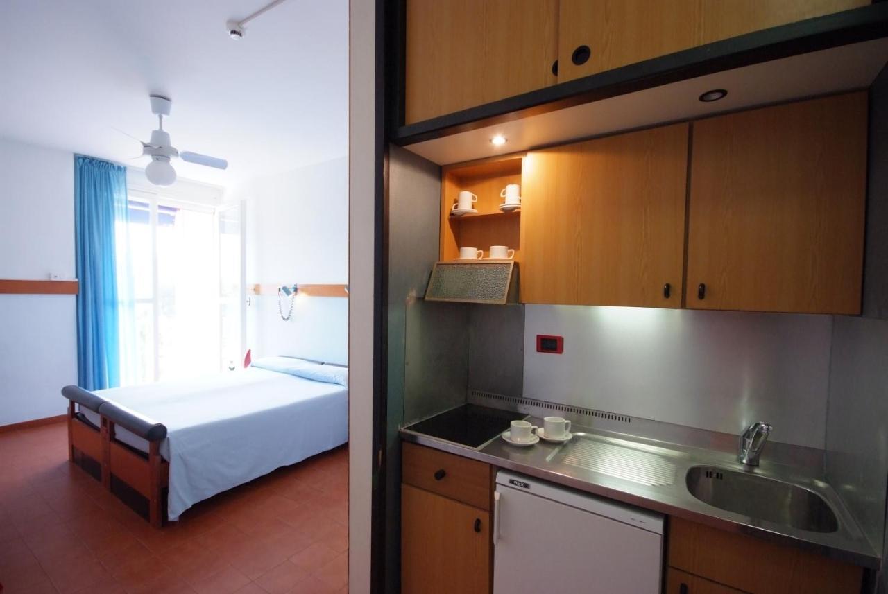 Residence Elite Марина ди Кампо Екстериор снимка